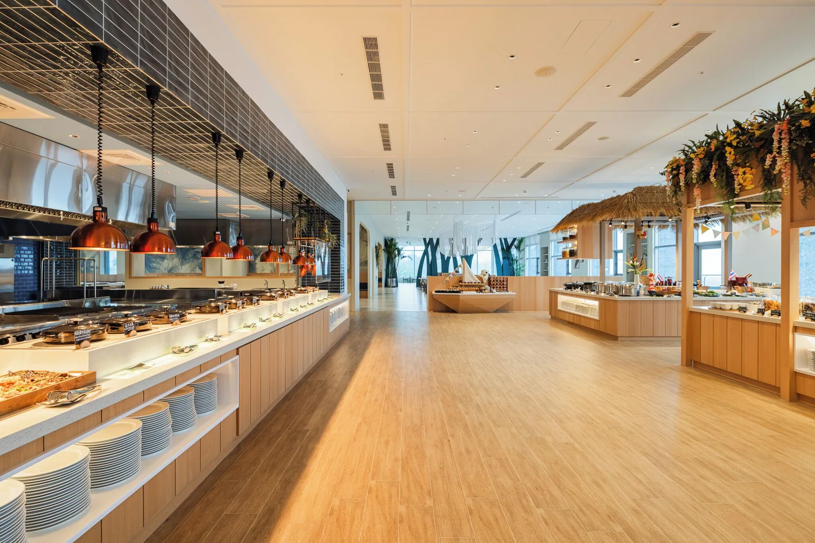 餐飲:COCO 椰林、下午茶室與 Pelago