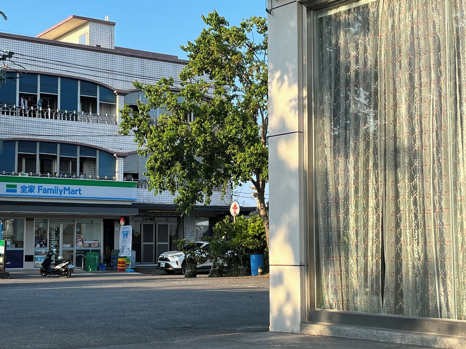 餐點、便利商店與周邊