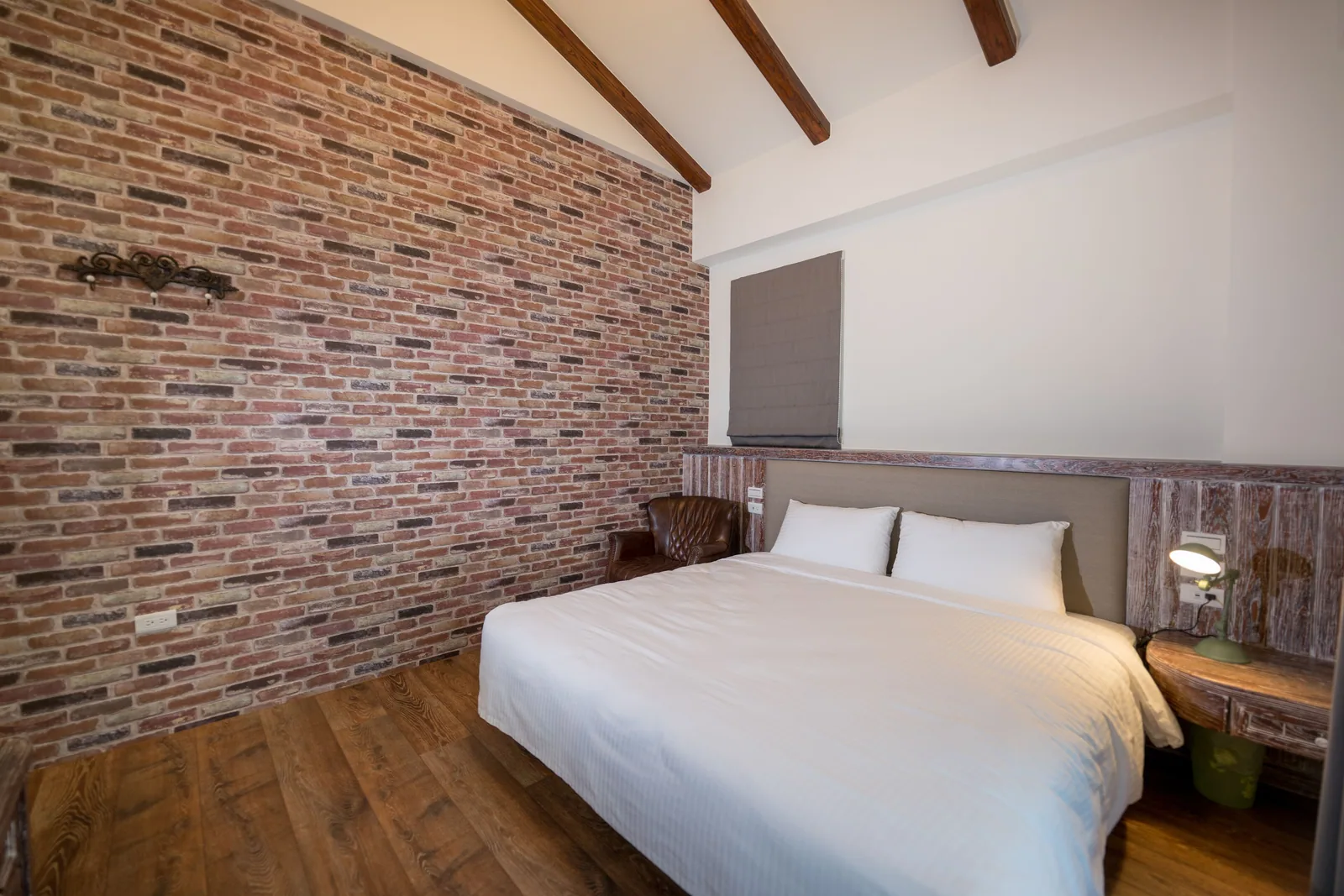 R&J GuestHouse