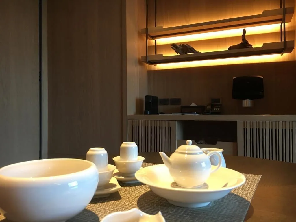早餐是一整個托盤送上桌