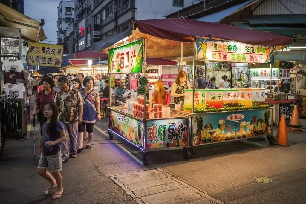 走出去:夜市與水岸